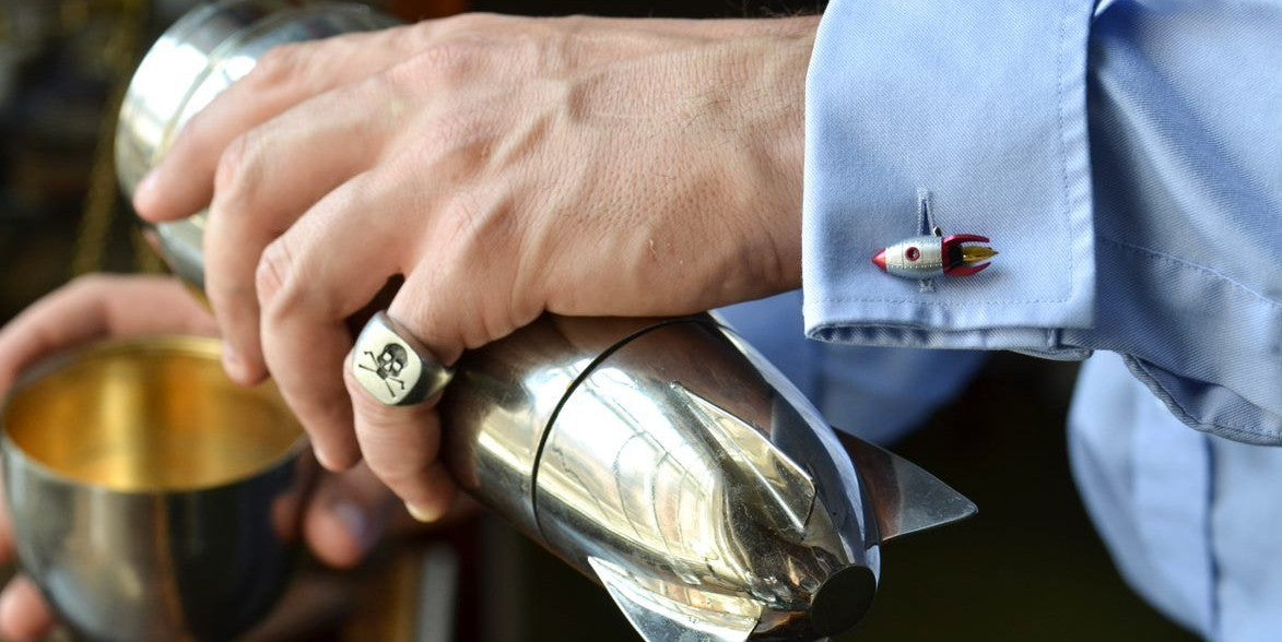 Deakin & Francis – T A Henn Jewellers