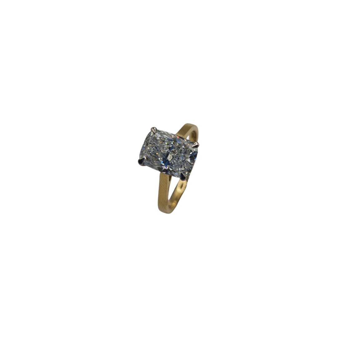 Laboratory Grown Cushion Modified Brilliant Diamond Ring