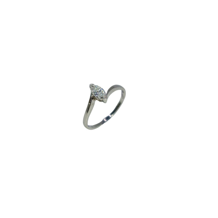 18ct White Gold Diamond Ring