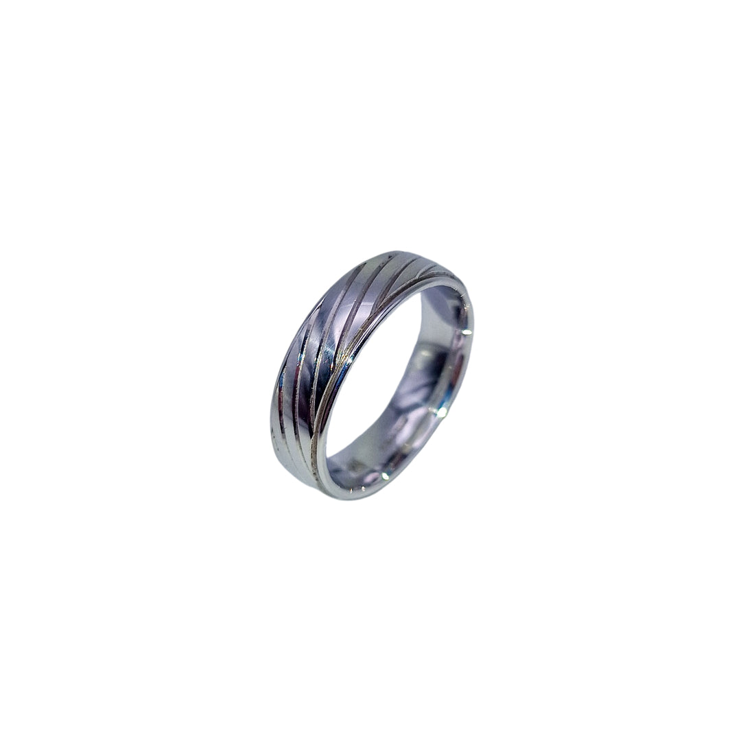 18ct White Gold Gents Wedding Ring