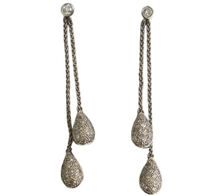 18ct White Gold Tear Drop Earrings