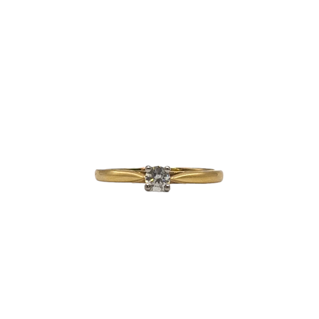 18ct Yellow Gold Diamond Solitaire Ring