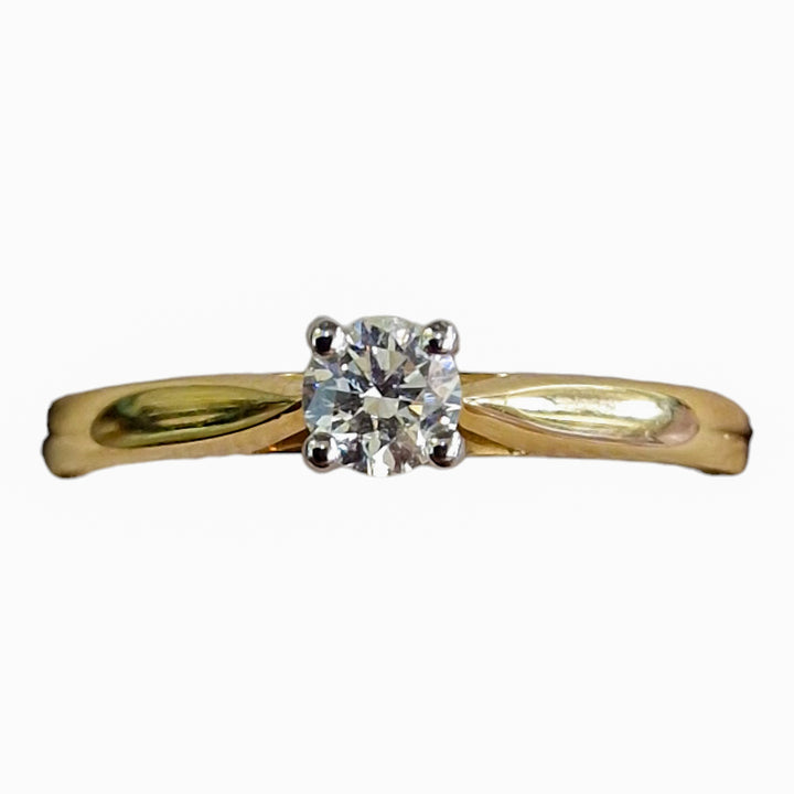 18ct Yellow Gold Solitaire Diamond Ring