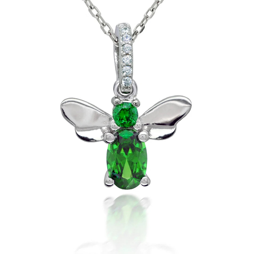 real effect green stone set bee pendant