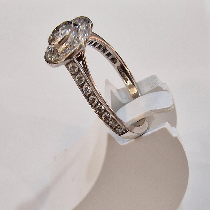 18ct White Gold Halo Diamond Ring