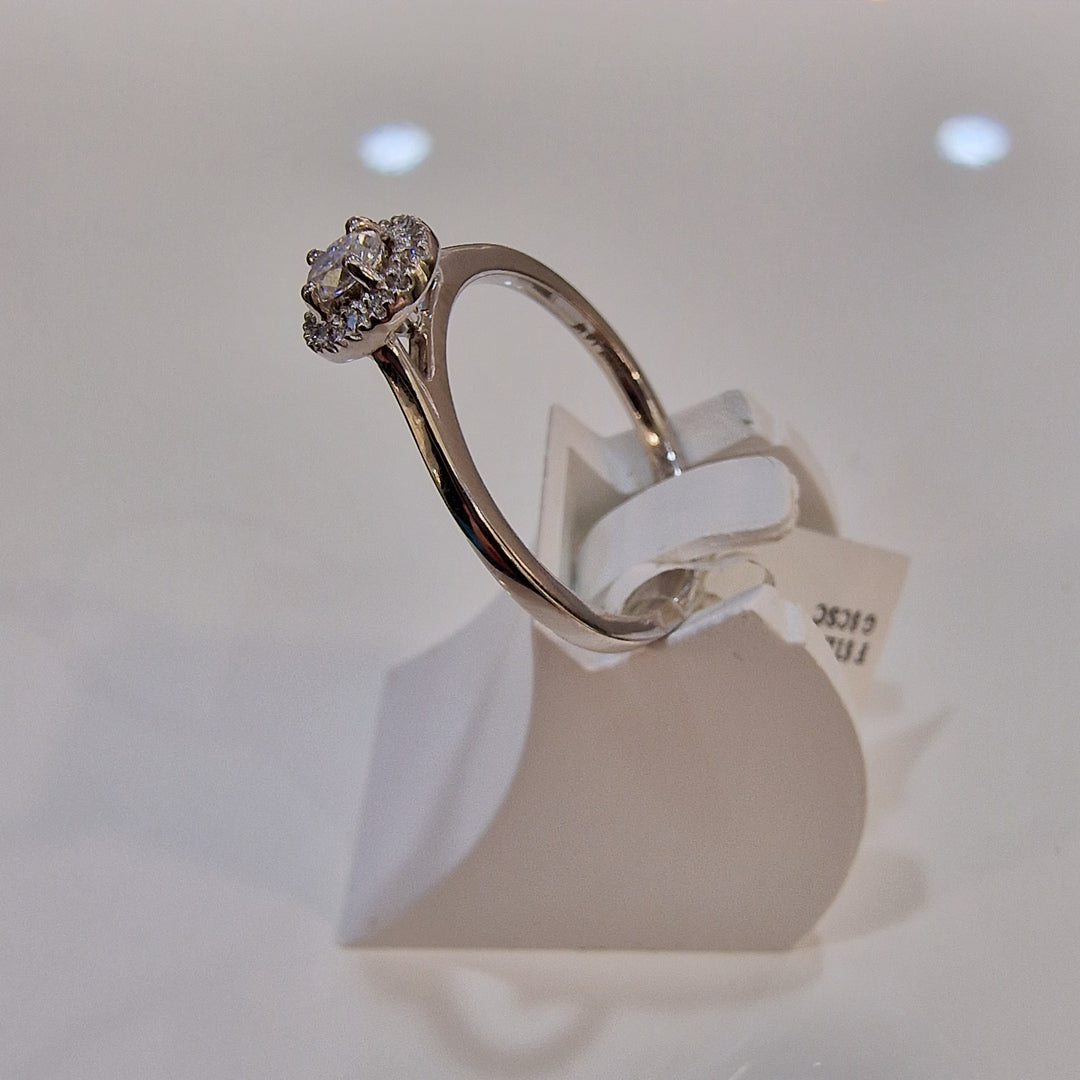 Platinum Halo Diamond Ring