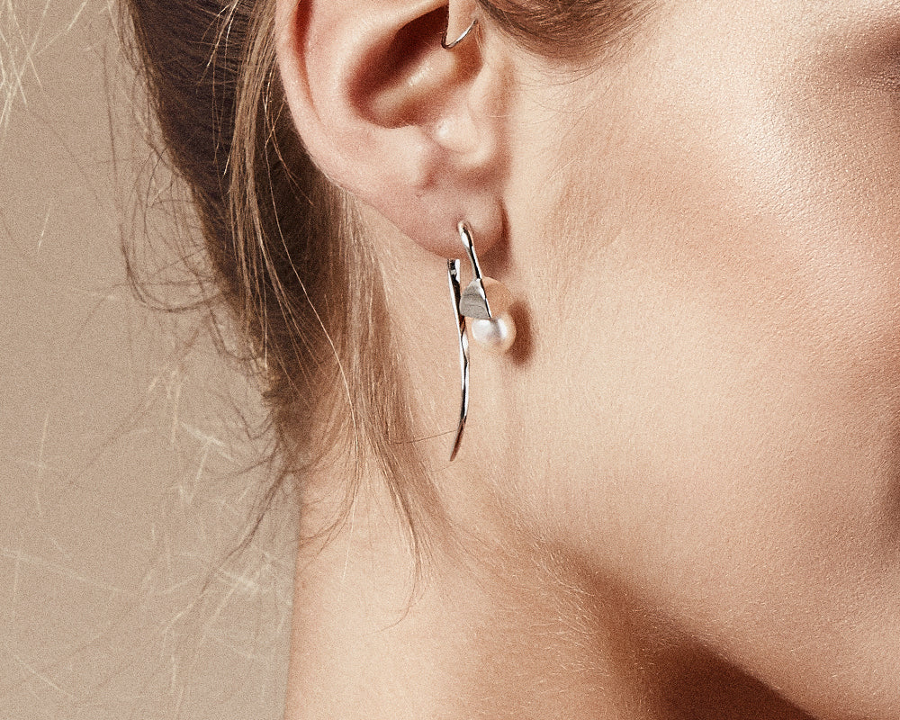 Fei Liu Snowdrop Earrings